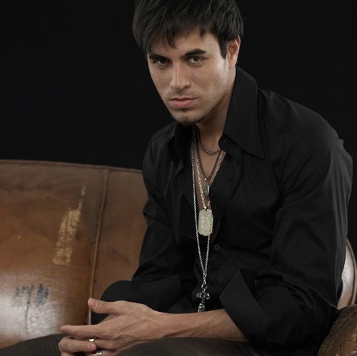 Enrique-Inglesias - ENRIQUE IGLESIAS