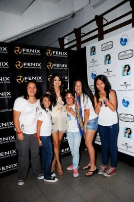 12 - xSelena 04 februarie-Meet si Greet at Argentina Concert