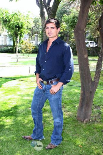 Nombre_del_amor_En_1258891730_1_2008