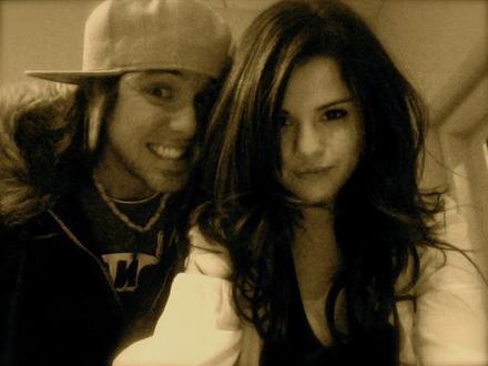 41 - 0_Selena Personale_0