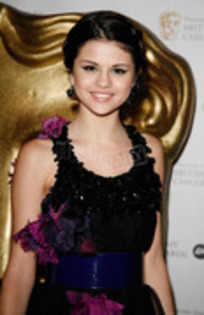25514854_KJWSODUAN - Selena Gomez