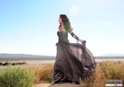25515097_QANBQVWJU - Selena Gomez