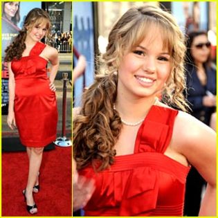 debby-ryan-rocks-red - poze debby ryan