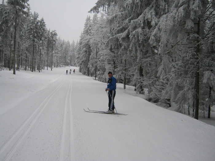 pista e buna zapada ca lumea pista e buna zapada ca lumea