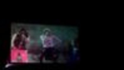 thumb_Avril_Lavigne_-_Victoria_The_Best_Damn_Tour_-_054