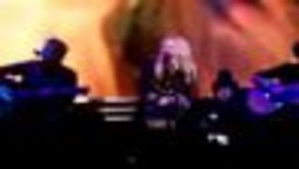 thumb_Avril_Lavigne_-_Victoria_The_Best_Damn_Tour_-_057 - March 05 - Victoria