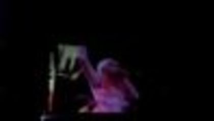 thumb_Avril_Lavigne_-_Victoria_The_Best_Damn_Tour_-_065 - March 05 - Victoria