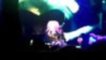 thumb_Avril_Lavigne_-_Victoria_The_Best_Damn_Tour_-_066