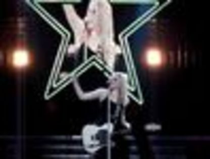 thumb_Avril_Lavigne_-_Toronto_TBDT_-_062 - The Best Damn Tour - April 07     - Live Toronto