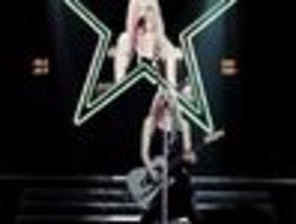 thumb_Avril_Lavigne_-_Toronto_TBDT_-_066 - The Best Damn Tour - April 07     - Live Toronto