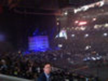 thumb_Avril_Lavigne_-_Toronto_The_Best_Damn_Tour_-_021 - The Best Damn Tour - April 07     - Live Toronto