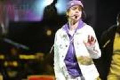 imagesCA6HHNQE - Justin bieber