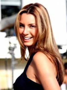 50294_140879935936652_1401_n[1]