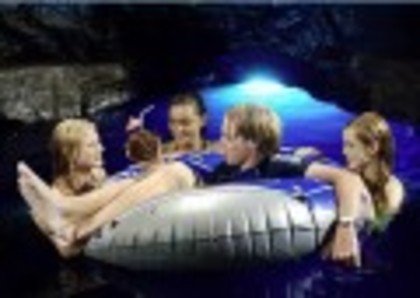 120px-Lewis_In_Moon_Pool - H2o