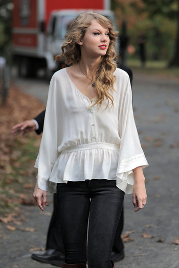 Taylor+Swift+Performing+Fans+Central+Park+mBE3CUgK5onl
