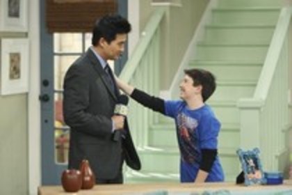 31454195_DLUSBZQWI - Bradley Steven Perry