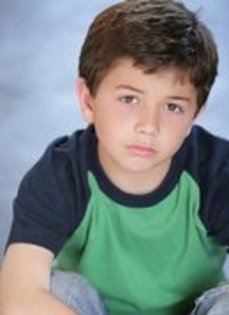 31454257_YSSXEMLXY - Bradley Steven Perry