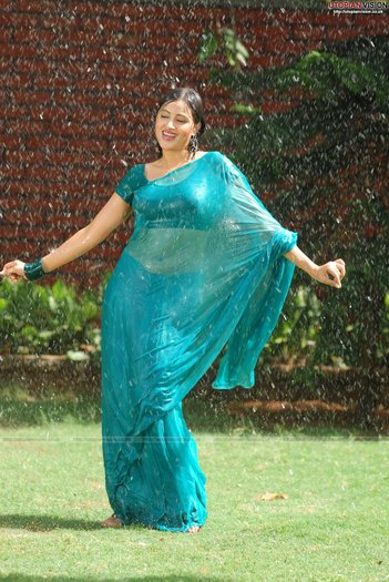 navneet-kaur (3)