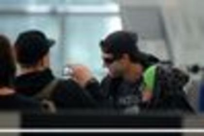 thumb_052 - February 17 - With Brody Jenner At London Airport