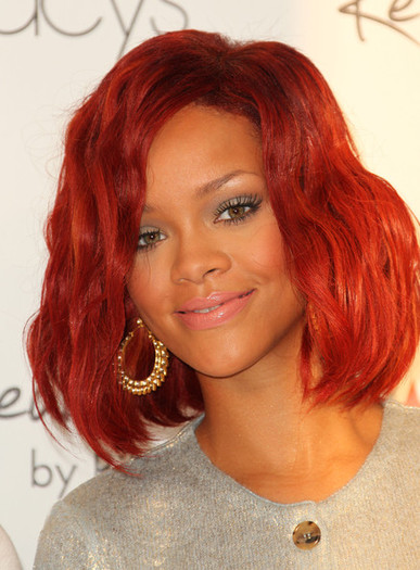 Rihanna+Rihanna+Celebrates+Launch+Reb+l+Fleur+B3ENe9BbkPBl - rihanna