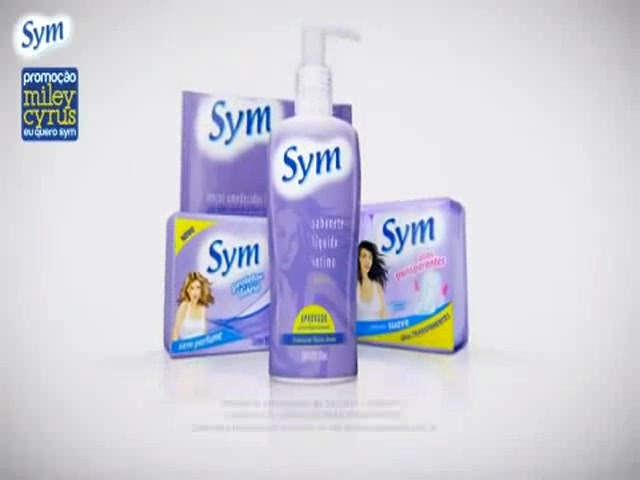 EXCLUSIVO- Miley Cyrus dança \'Rebolation\' para fãs brasileiros 140