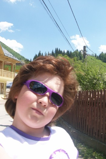 Picture 100