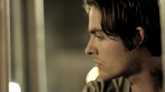 Rock Mafia - The Big Bang Featuring Miley Cyrus (Official Music Video) 0190