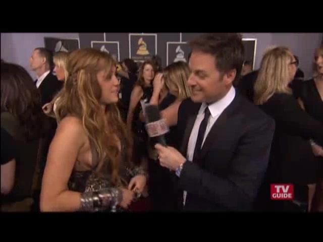 Grammys 2011- Miley Cyrus 208
