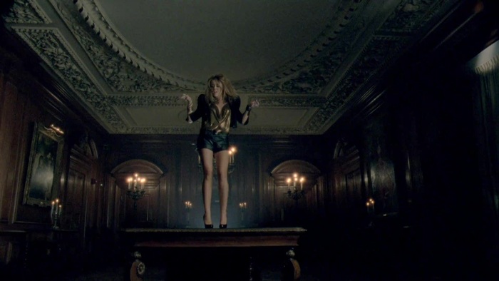 Miley Cyrus - Who Owns My Heart 0667 - 0-0Miley Cyrus - Who Owns My Heart 2