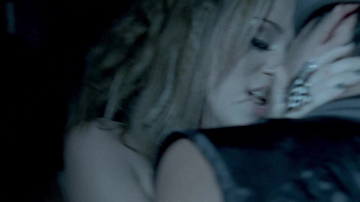 Miley Cyrus - Who Owns My Heart 0696 - 0-0Miley Cyrus - Who Owns My Heart 2