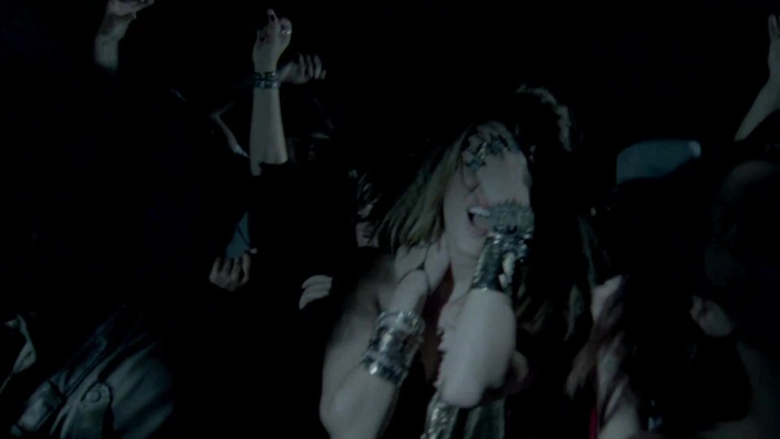 Miley Cyrus - Who Owns My Heart 0709 - 0-0Miley Cyrus - Who Owns My Heart 2