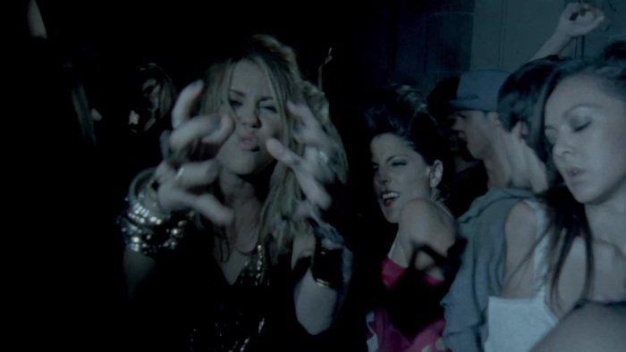 Miley Cyrus - Who Owns My Heart 0726 - 0-0Miley Cyrus - Who Owns My Heart 2