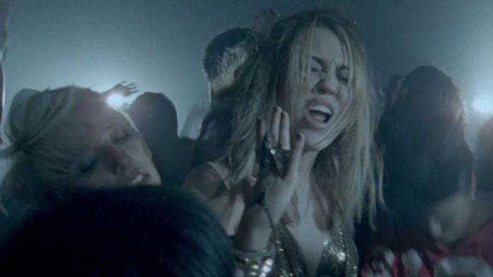 Miley Cyrus - Who Owns My Heart 0735 - 0-0Miley Cyrus - Who Owns My Heart 2
