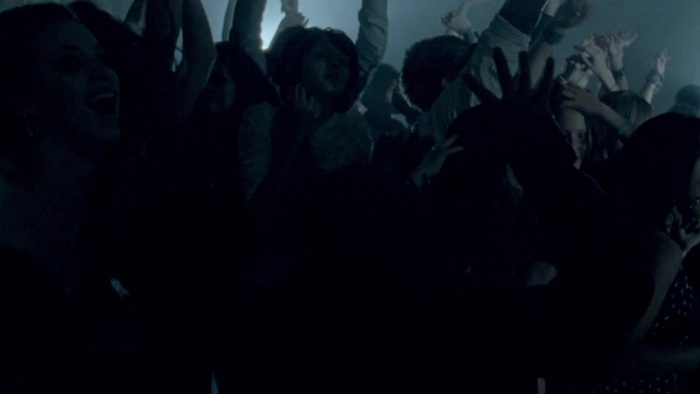 Miley Cyrus - Who Owns My Heart 0815