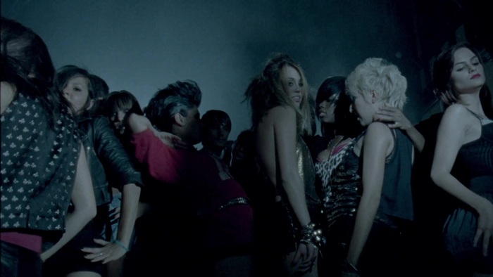 Miley Cyrus - Who Owns My Heart 0978