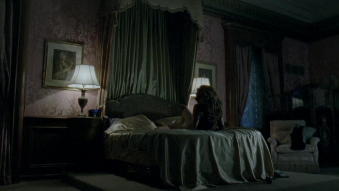 Miley Cyrus - Who Owns My Heart 0995