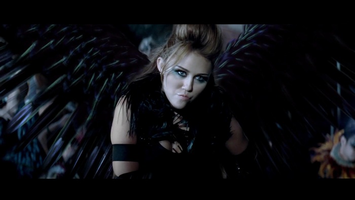Miley Cyrus - Can&#39;t Be Tamed 176