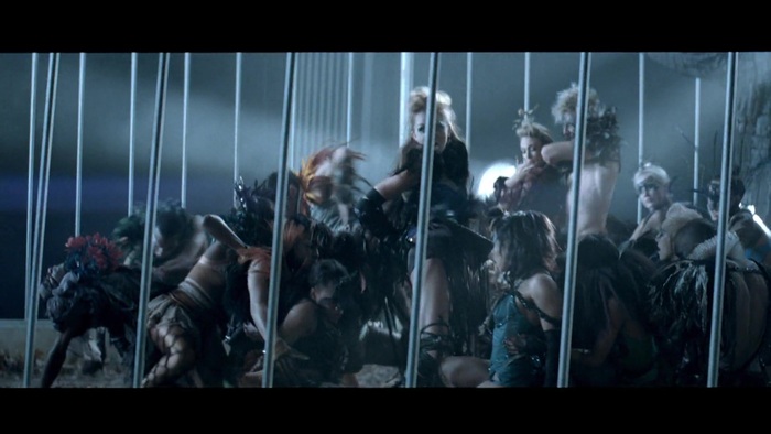 Miley Cyrus - Can&#39;t Be Tamed 270