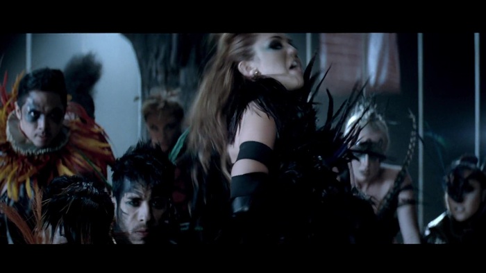 Miley Cyrus - Can&#39;t Be Tamed 275