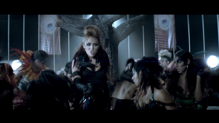 Miley Cyrus - Can&#39;t Be Tamed 283