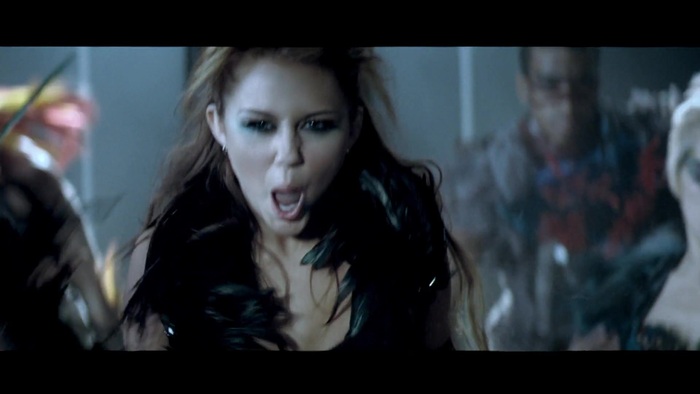 Miley Cyrus - Can&#39;t Be Tamed 294