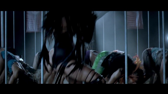 Miley Cyrus - Can&#39;t Be Tamed 336