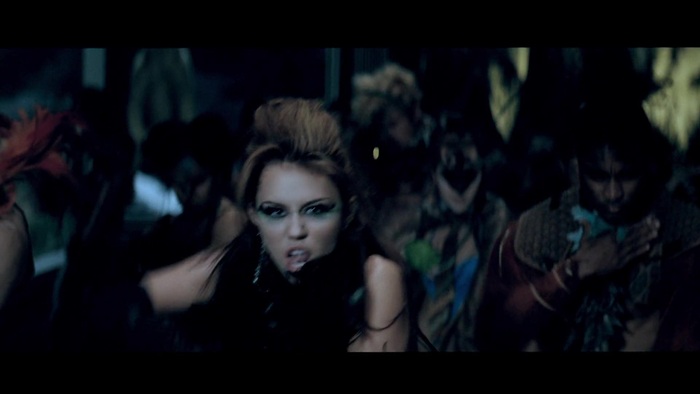 Miley Cyrus - Can&#39;t Be Tamed 409
