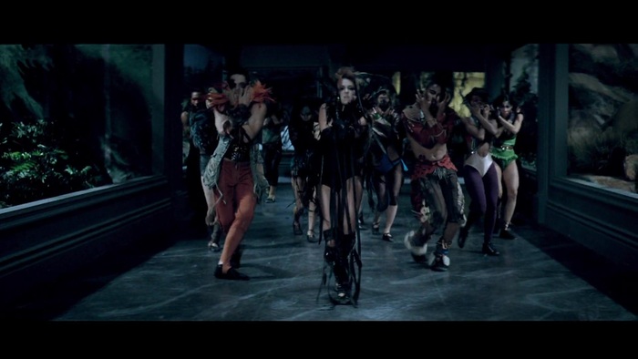 Miley Cyrus - Can&#39;t Be Tamed 413