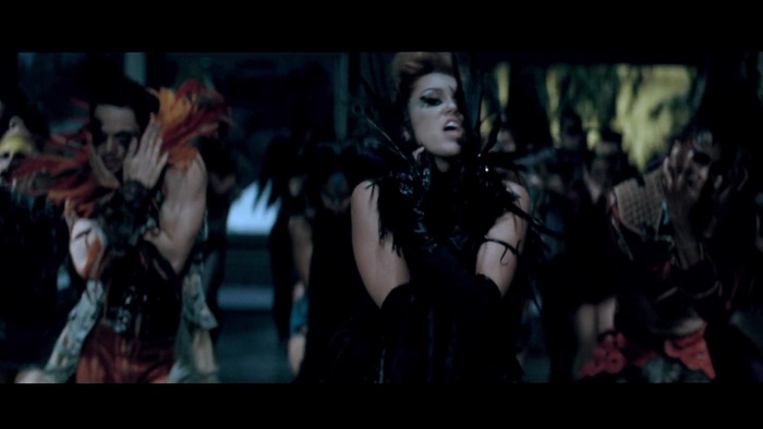 Miley Cyrus - Can&#39;t Be Tamed 414