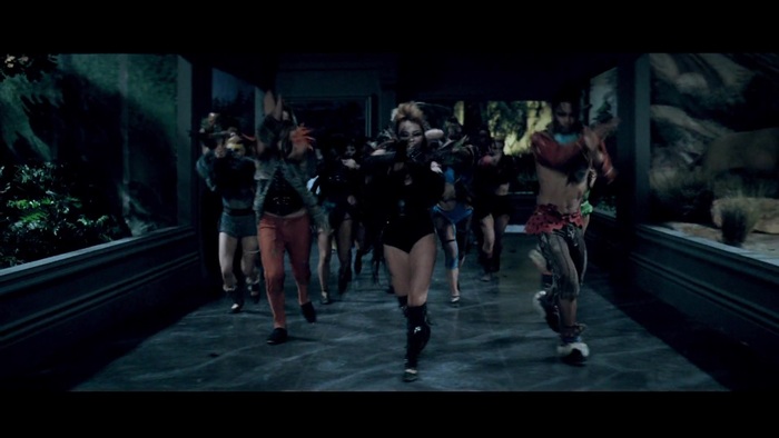 Miley Cyrus - Can&#39;t Be Tamed 421