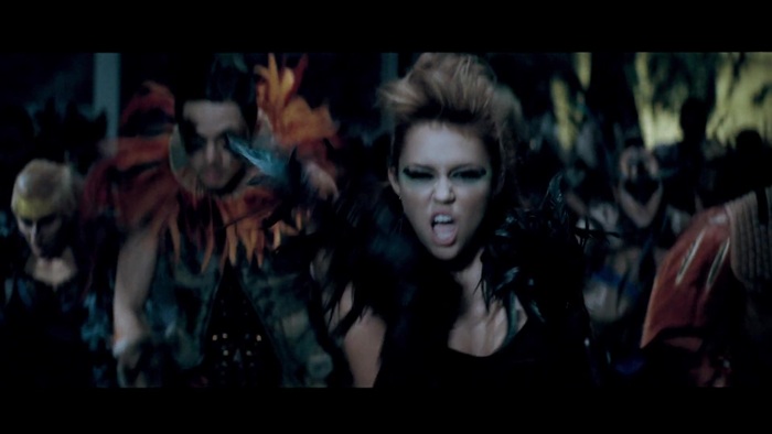 Miley Cyrus - Can&#39;t Be Tamed 568 - 0-0Miley Cyrus - CBT 2