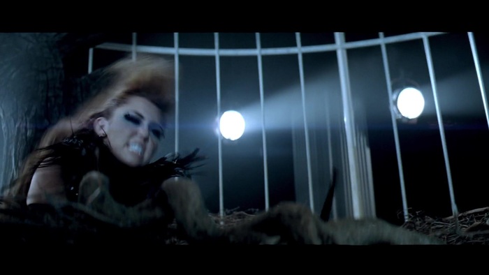 Miley Cyrus - Can&#39;t Be Tamed 593