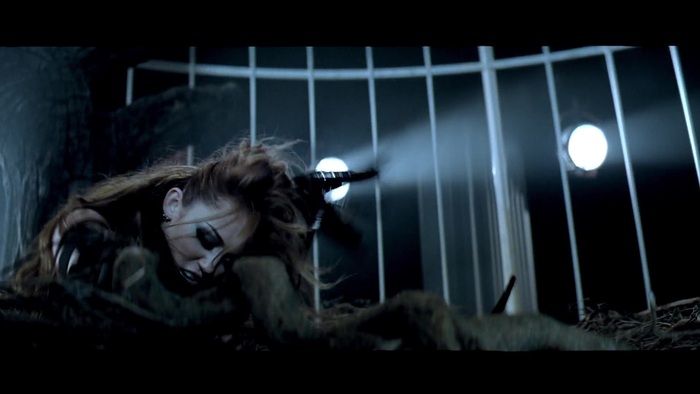 Miley Cyrus - Can&#39;t Be Tamed 595
