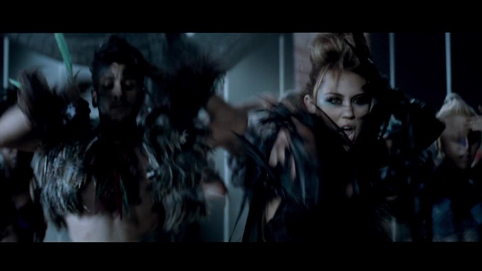 Miley Cyrus - Can&#39;t Be Tamed 631